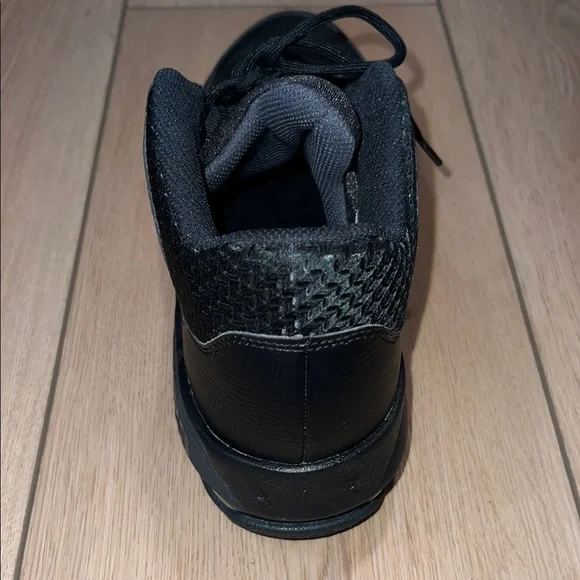 EUC - Air Jordan Max Aura 3 Black/Anthracite - Size US 10.5 - Picture 11 of 16